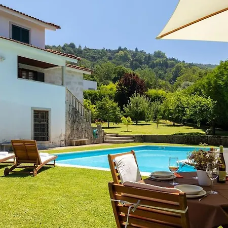 With Pool - Bom Jesus Villa *