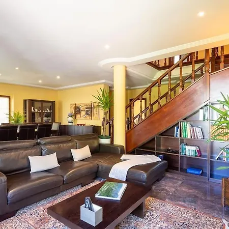 Luxury Modern Villa With Private Pool - Bom Jesus Villa *