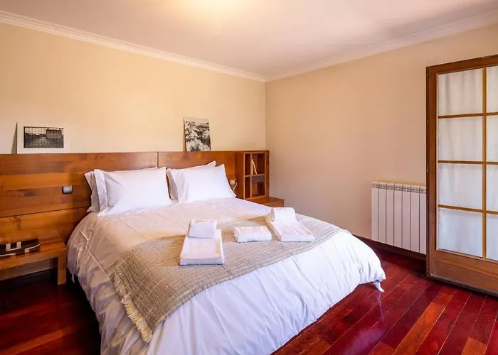 With Pool - Bom Jesus Villa